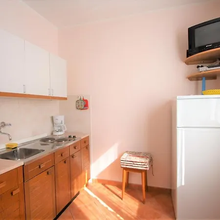 Labinac Ines, Only 300 M From Beach * Porec
