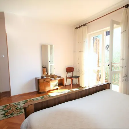 Labinac Ines, Only 300 M From Beach