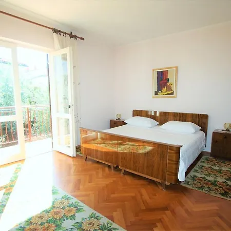 Apartament Labinac Ines, Only 300 M From