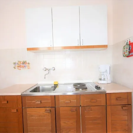Labinac Ines, Only 300 M From Poreč